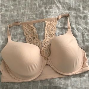 Like new Victoria secret bra